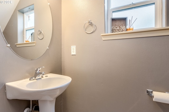 bathroom with sink