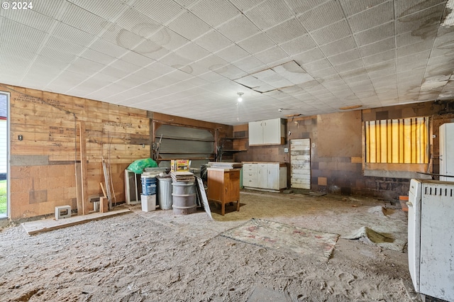 1655 NE 2nd St, Hermiston, OR 97838 - miscellaneous room featuring wooden walls
