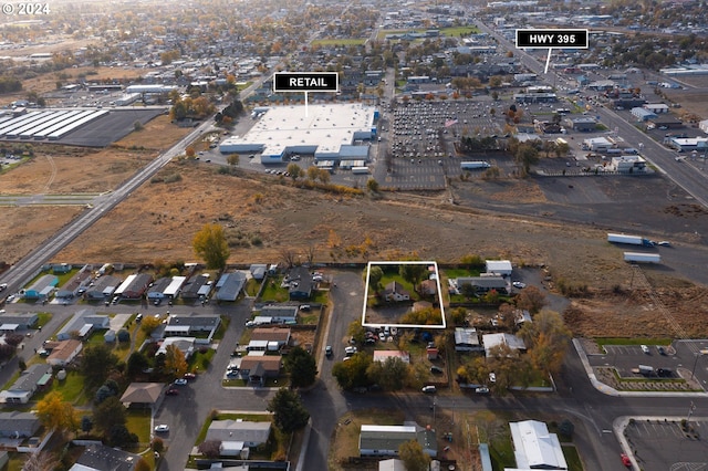 1655 NE 2nd St, Hermiston, OR 97838 - aerial overview of property's location featuring property boundaries highlighted