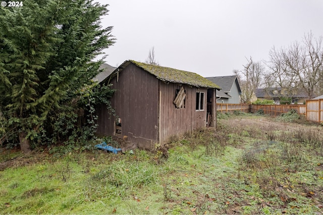 view of outdoor structure