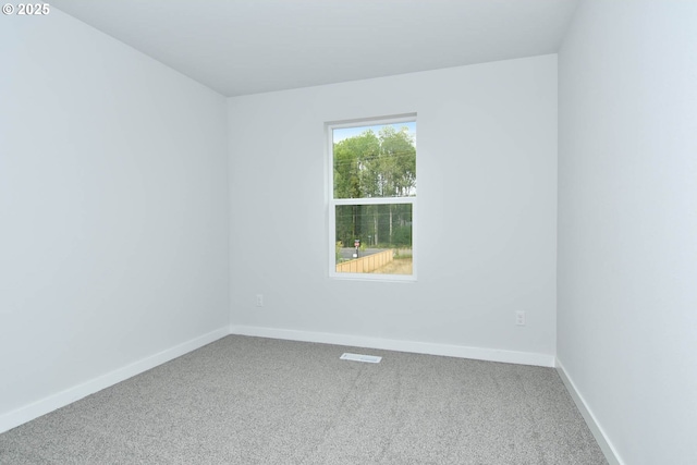 964 NE 14th St, Battle Ground, WA 98604 - carpeted spare room featuring baseboards