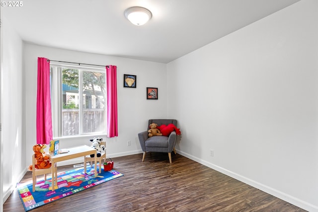 1157 Yew St, Junction City, OR 97448 - living area with wood finished floors and baseboards