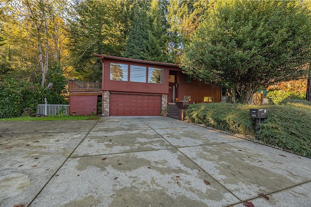 view of front of home featuring a garage