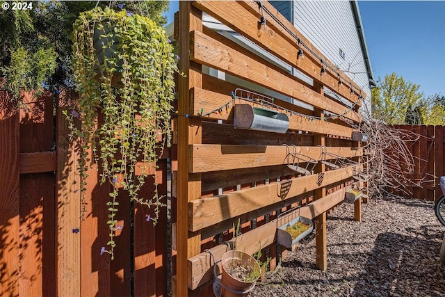 exterior space featuring fence