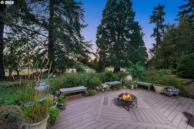 22750 SW Rosedale Rd, Beaverton, OR 97078 - wooden terrace with a fire pit