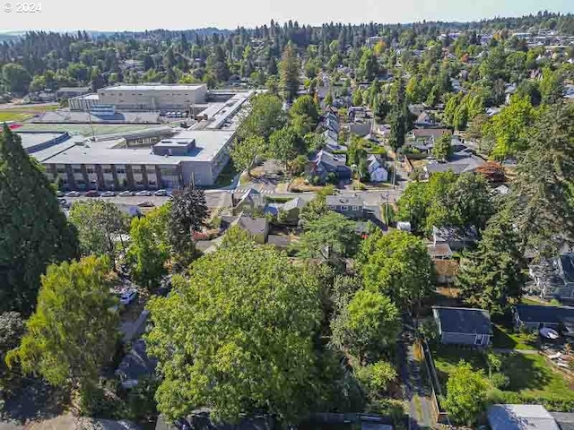 aerial view of property and surrounding area