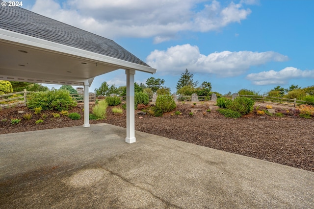 402 Diamond Ln, Gearhart, OR 97138 - view of patio featuring fence