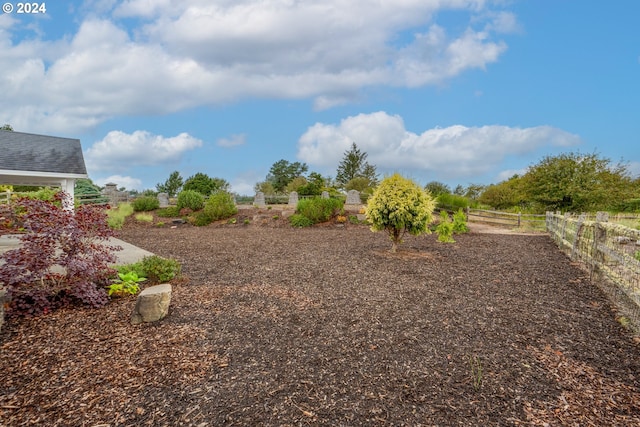 402 Diamond Ln, Gearhart, OR 97138 - view of yard with fence