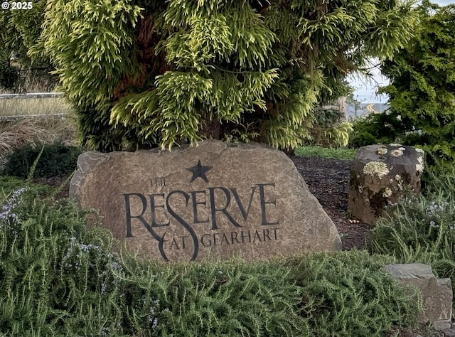 402 Diamond Ln, Gearhart, OR 97138 - view of community / neighborhood sign