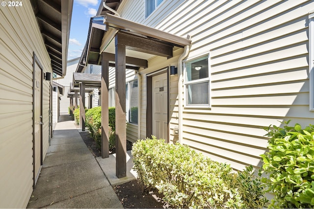 property entrance with a patio area