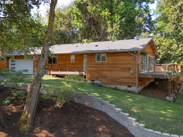 818 Ash St, Lake Oswego, OR 97034 - rear view of property with crawl space, a deck, a yard, and a garage