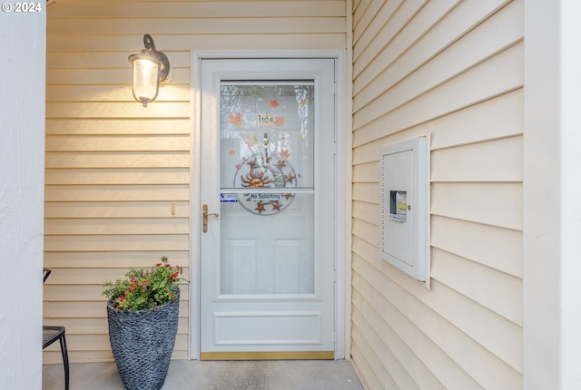 view of entrance to property