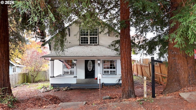 view of front of property featuring covered porch