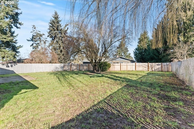 18765 SW Kinnaman Rd, Beaverton, OR 97078 - view of yard
