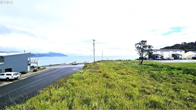 Listing photo 2 for 5th St, Port Orford OR 97465