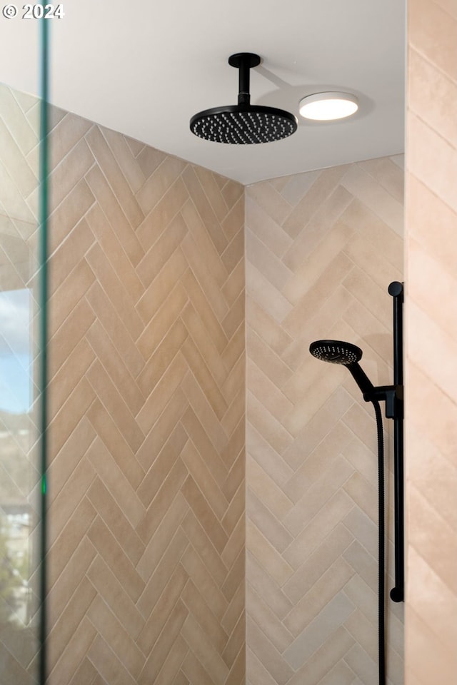 room details with tiled shower