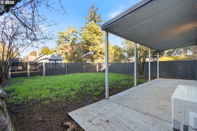 view of yard with a patio area