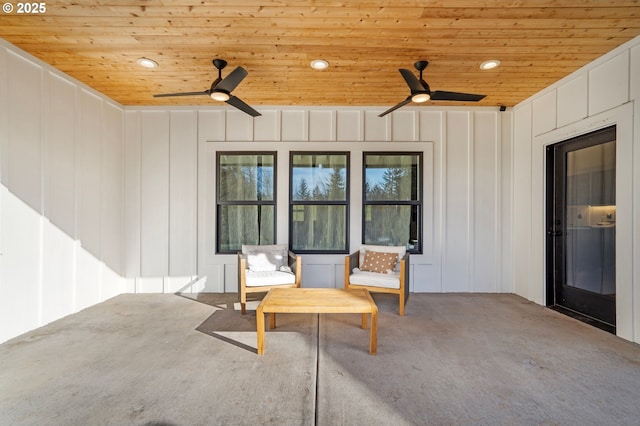 view of patio with ceiling fan