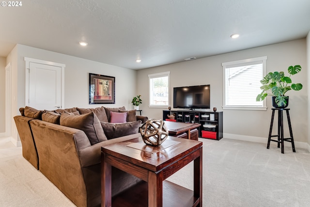 3763 Rockcress Rd, Eugene, OR 97403 - living room featuring light carpet, baseboards, and recessed lighting