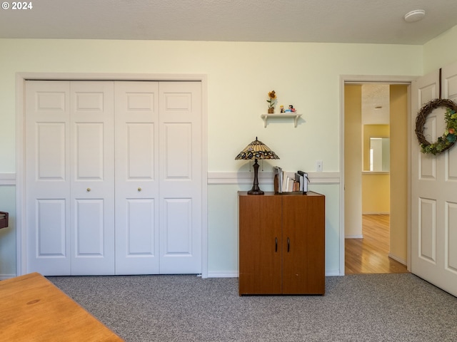 15337 SE Olds Dr, Clackamas, OR 97015 - carpeted bedroom featuring a closet