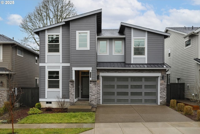 view of front of house featuring a garage