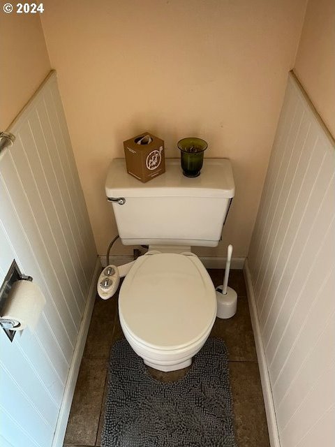 46791 Winfrey Rd, Westfir, OR 97492 - bathroom featuring tile patterned flooring and toilet