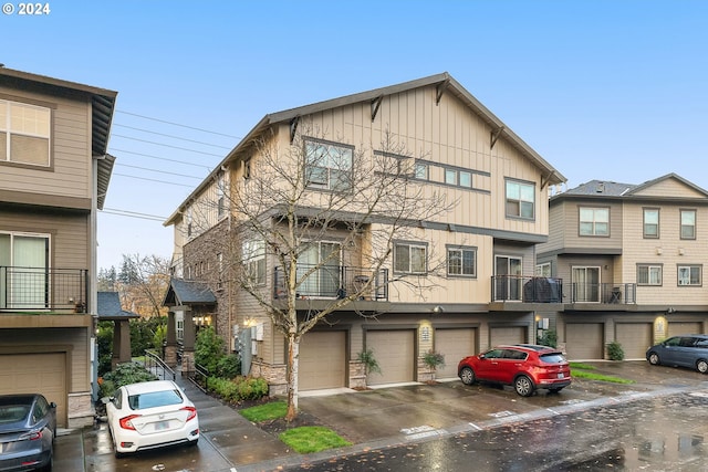 8844 NE Brentford Way, Hillsboro, OR 97006 - view of multi unit property
