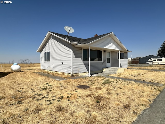 14865 Mt View Dr, Condon, OR 97823 - view of front of home