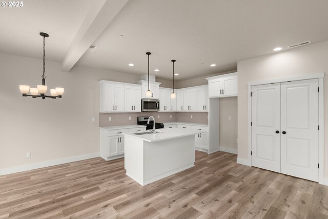 empty room with vaulted ceiling and carpet