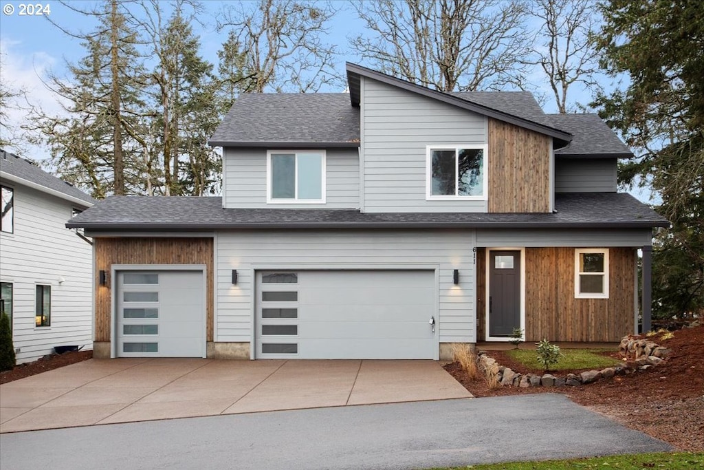 view of front facade with a garage