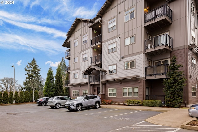 view of building exterior