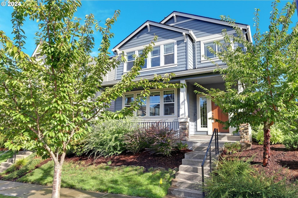 craftsman inspired home with a porch