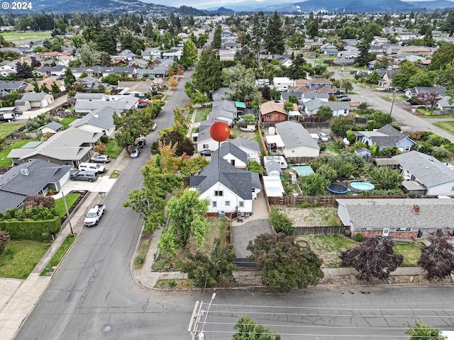 drone / aerial view featuring a mountain view