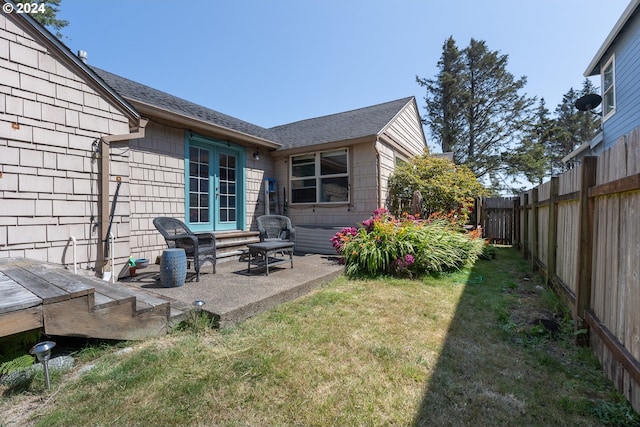 view of yard with a patio area