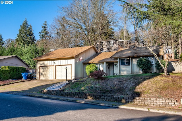 view of front facade with a garage