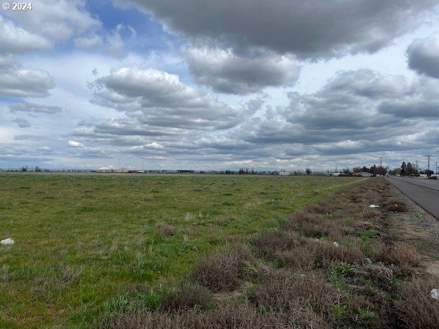 E Airport Rd, Hermiston OR 97838 LAND for sale