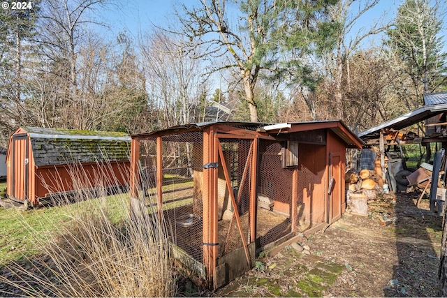 view of outdoor structure