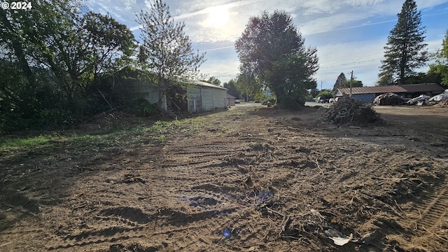 1176 SE 4th Ave, Mill City, OR 97360 - view of yard