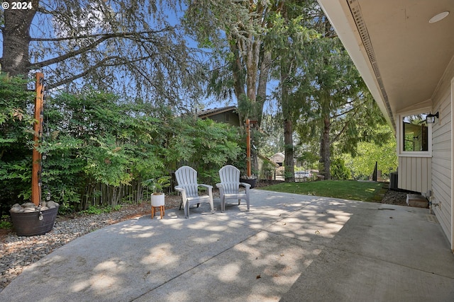 4243 Spring Rock Cir, West Linn, OR 97068 - view of patio