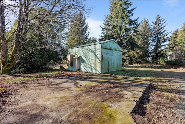 view of outbuilding