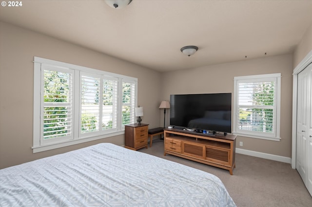 view of carpeted bedroom