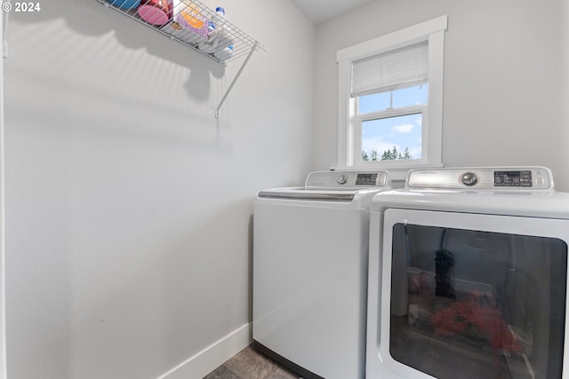 laundry room featuring washer and dryer