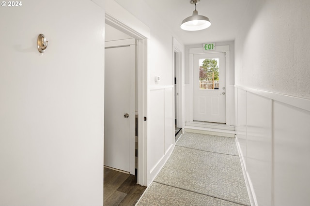 155 E Main St, Lowell, OR 97452 - hallway with a wainscoted wall