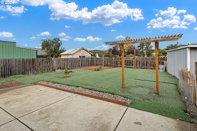 155 E Main St, Lowell, OR 97452 - view of yard featuring a patio