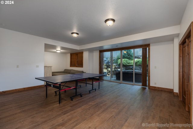 rec room featuring dark hardwood / wood-style floors