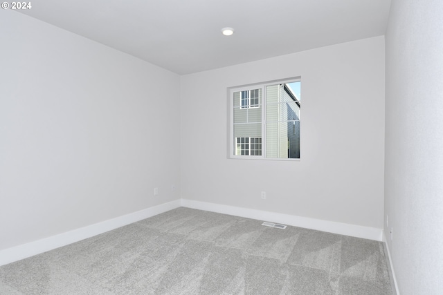 empty room with carpet