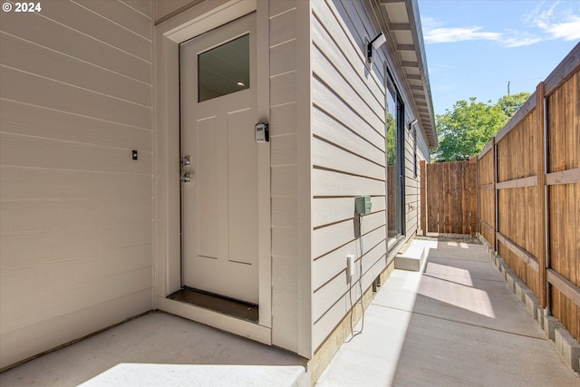 view of entrance to property