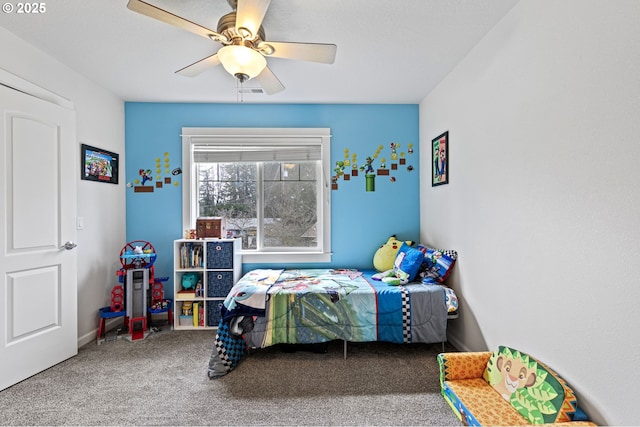 bedroom featuring carpet and a ceiling fan