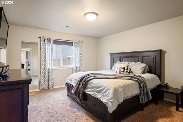 bedroom featuring carpet floors