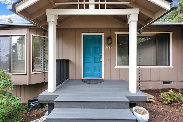 view of entrance to property